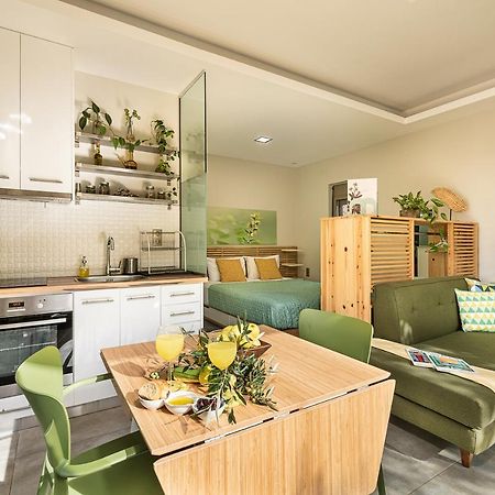 Olive Lemon Biophilic House & Lush Forest Garden Вамос Экстерьер фото