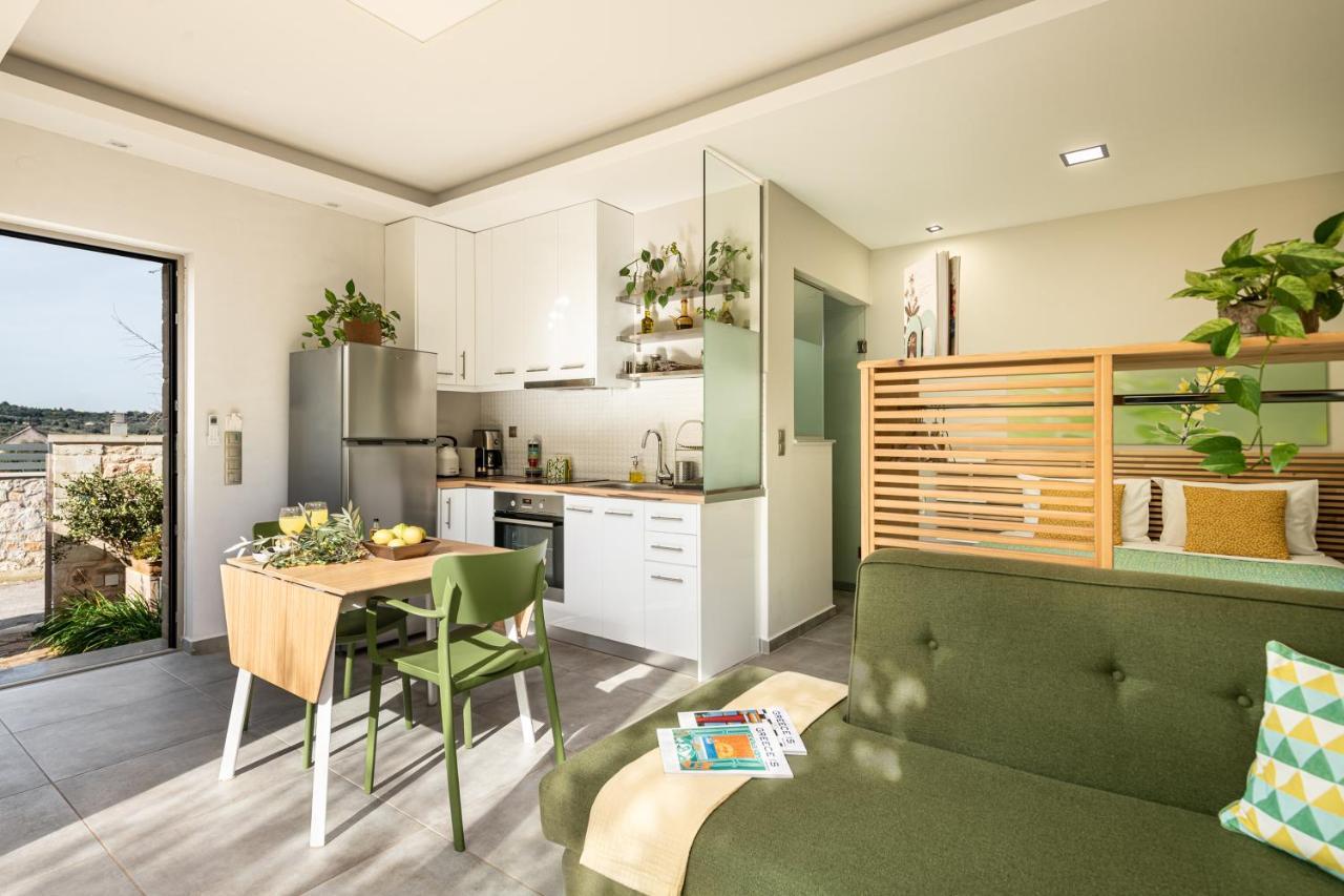 Olive Lemon Biophilic House & Lush Forest Garden Вамос Экстерьер фото